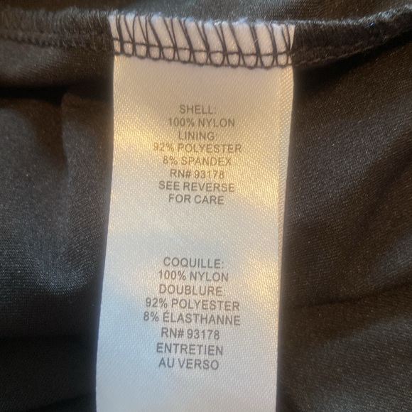 T Tahari Tiered skirt Pullover Dress size 2X - Picture 8 of 10